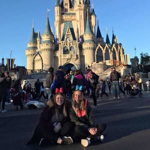 Meet your Posher, Kendra